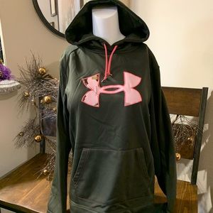 Never worn Under Armour cold gear sweatshirt